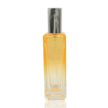 Guangzhou 30ml cosmetic packaging glass perfume color pump bottle